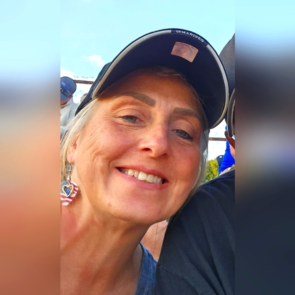 Meet your Posher, Penny - Picture 1 of 1